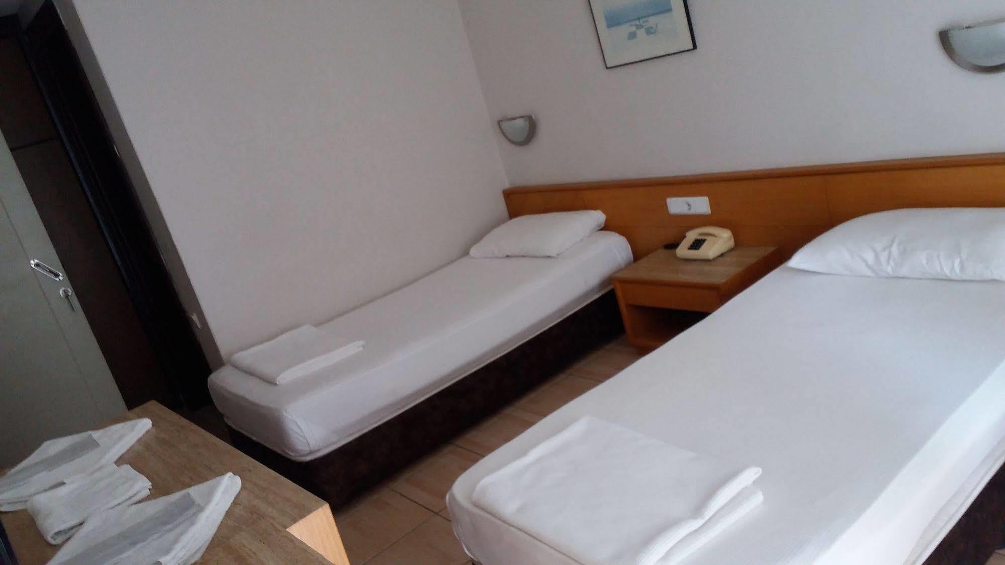 Isinda Hotel Antalya Bagian luar foto