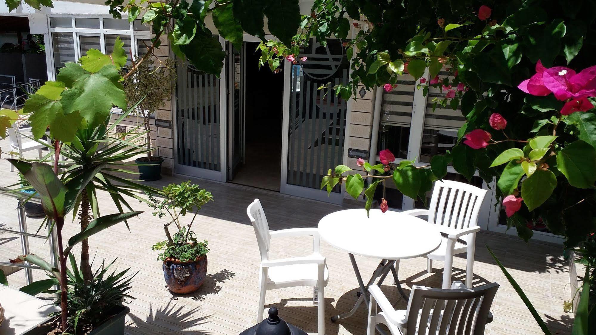 Isinda Hotel Antalya Bagian luar foto
