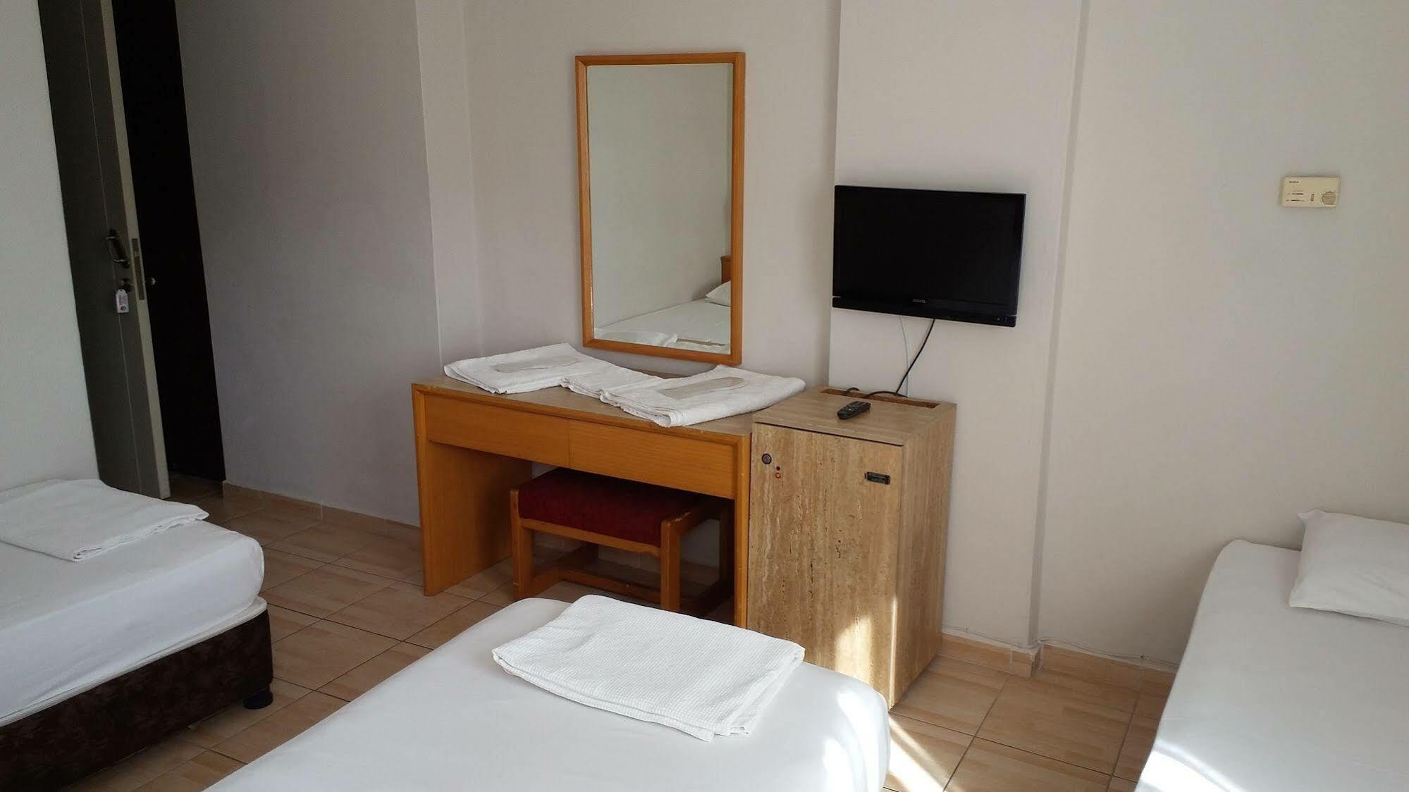 Isinda Hotel Antalya Bagian luar foto